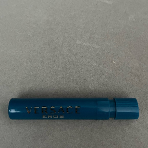 Versace Eros - 5 for $25 for items marked with ⭐️ - Picture 4 of 4